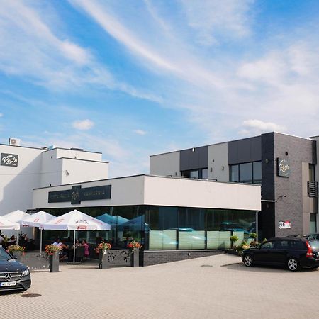Resto Inn - Smart Apartamenty Blisko Energylandii Polwies Exterior photo