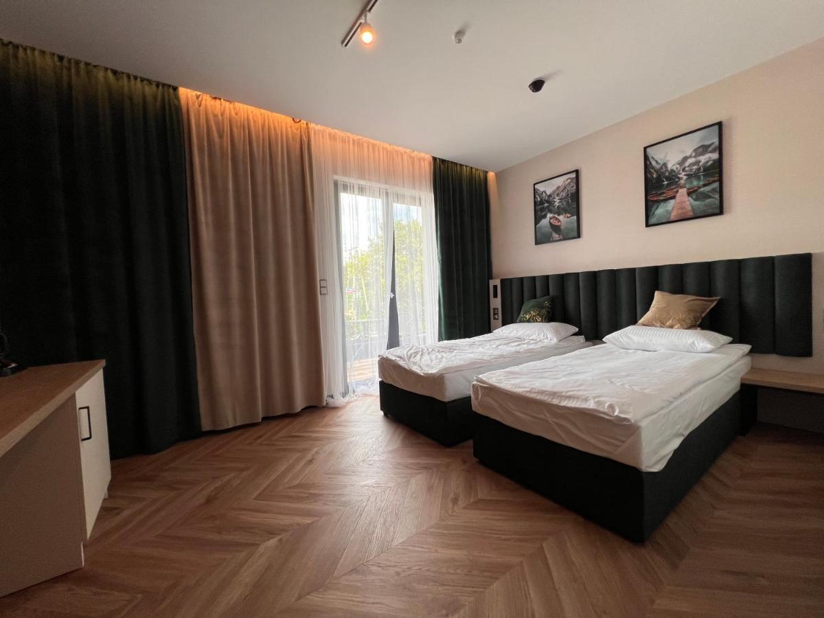 Resto Inn - Smart Apartamenty Blisko Energylandii Polwies Exterior photo