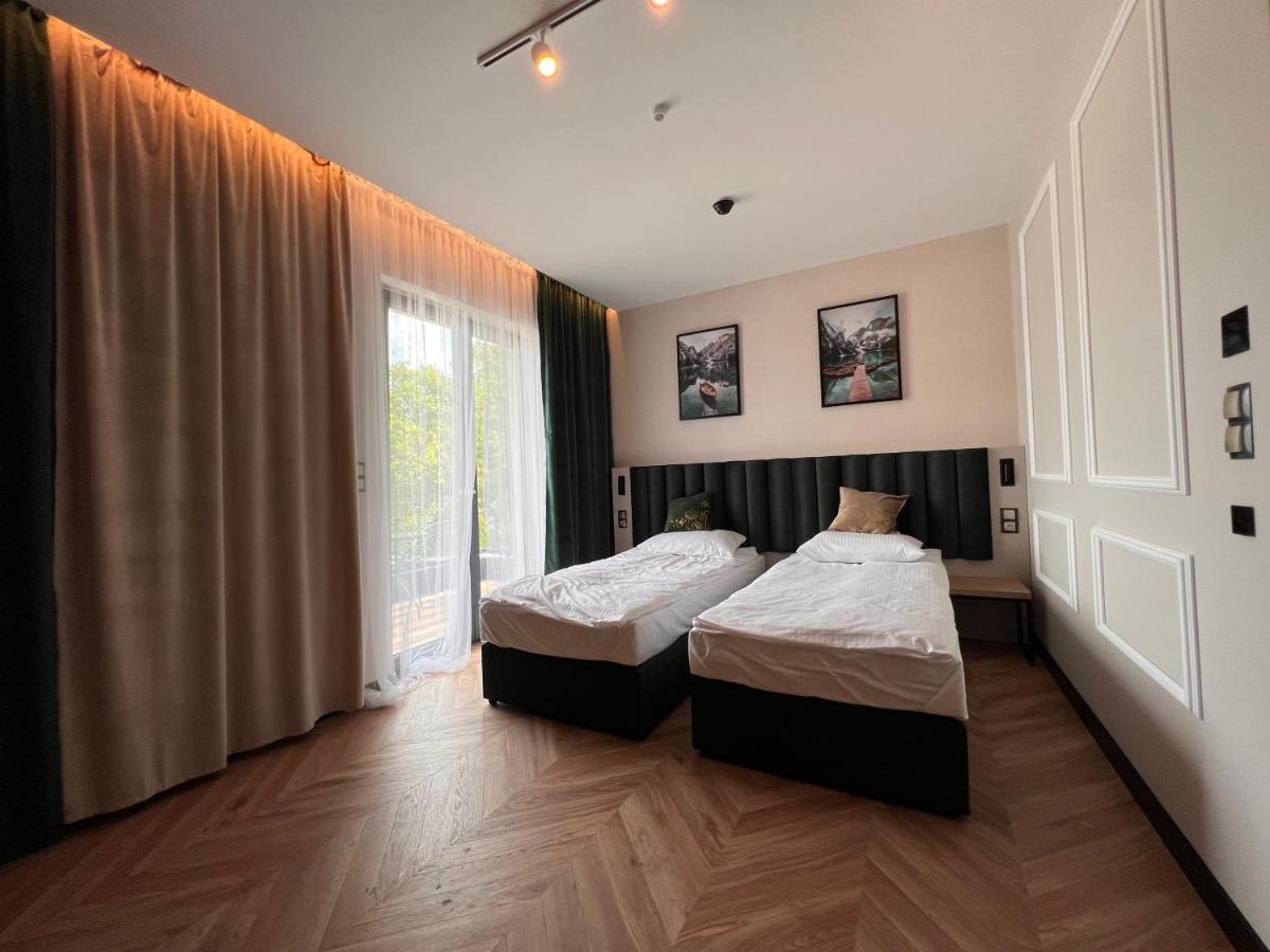 Resto Inn - Smart Apartamenty Blisko Energylandii Polwies Exterior photo